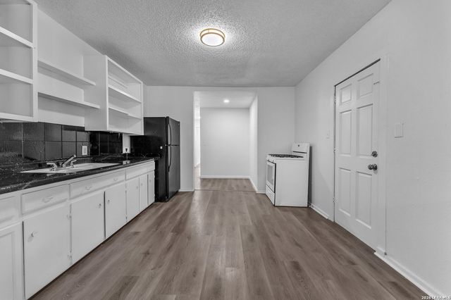 402 Ada St Apt 1, San Antonio, TX 78223