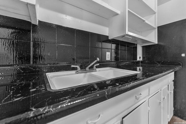 402 Ada St Apt 1, San Antonio, TX 78223