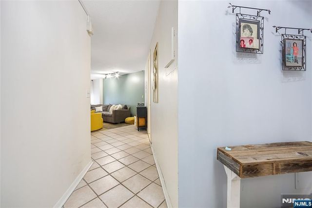 7004 Kennedy Boulevard 4A, Guttenberg, NJ 07093