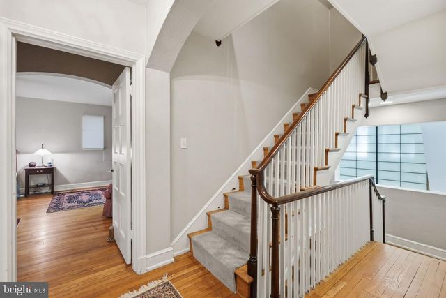 2853 ALLENDALE PL NW, Washington, DC 20008