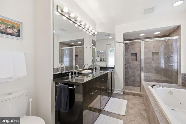 2853 ALLENDALE PL NW, Washington, DC 20008