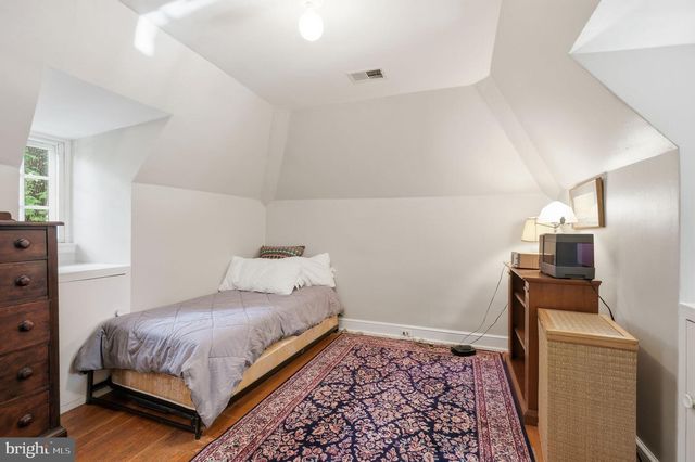 2853 ALLENDALE PL NW, Washington, DC 20008