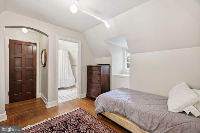 2853 ALLENDALE PL NW, Washington, DC 20008