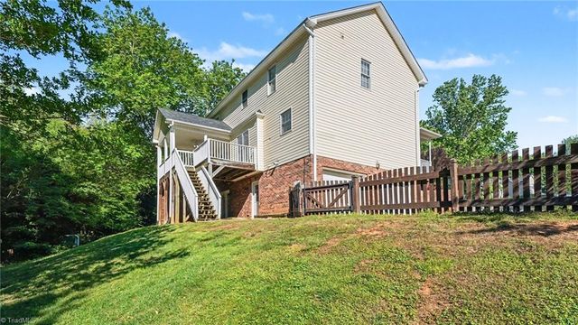 175 Spring Park Court, Clemmons, NC 27012