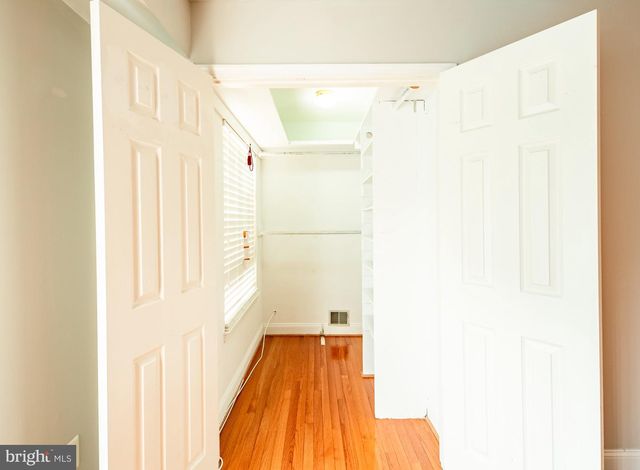 3 MCFARLIN CT, Germantown, MD 20874
