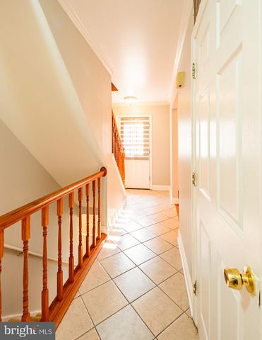 3 MCFARLIN CT, Germantown, MD 20874