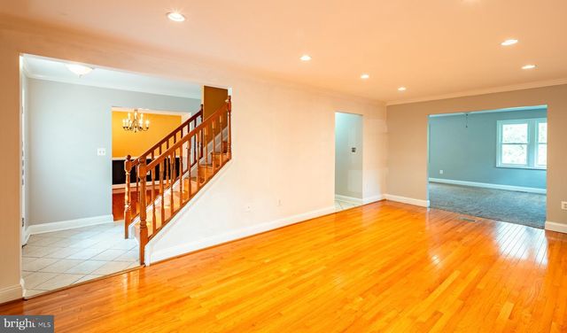 3 MCFARLIN CT, Germantown, MD 20874