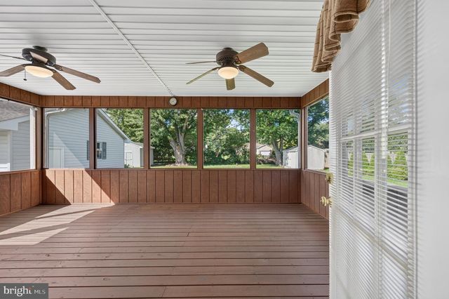 79 ACORN LN, Dover, DE 19901