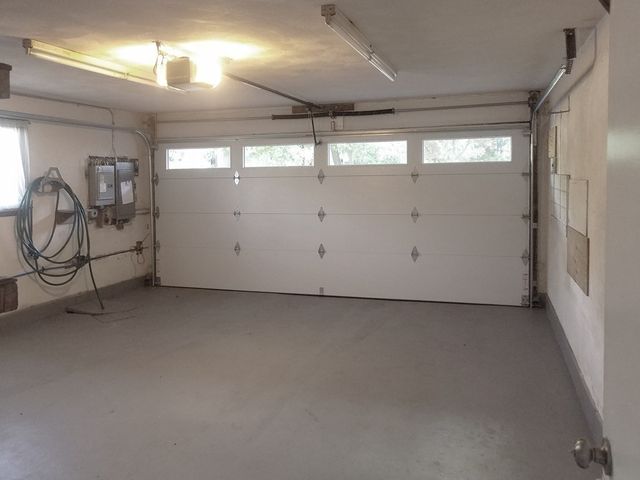 744 Dedham St, Newton, MA 02459