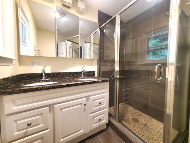744 Dedham St, Newton, MA 02459