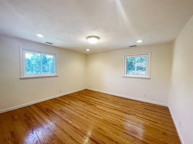 744 Dedham St, Newton, MA 02459