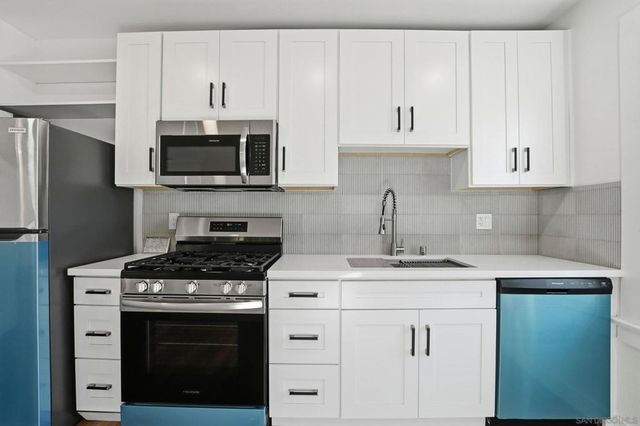 312 Brookes Ave, San Diego, CA 92103