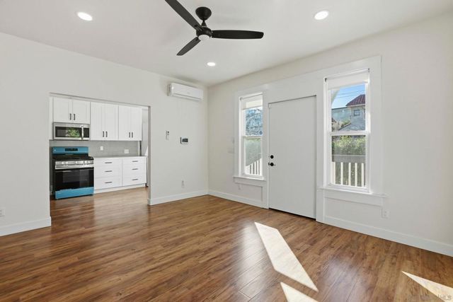 312 Brookes Ave, San Diego, CA 92103
