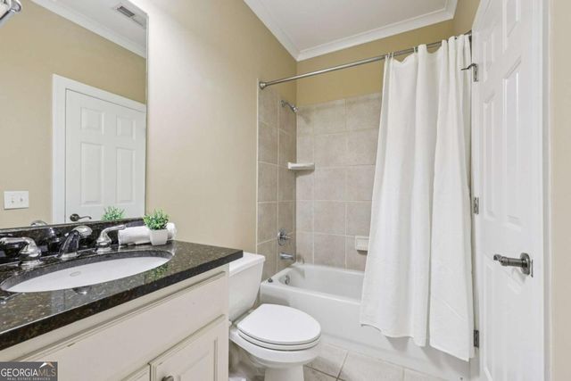 3734 Wavespray Court, Gainesville, GA 30506