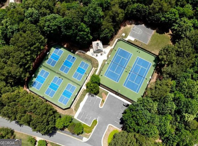 3734 Wavespray Court, Gainesville, GA 30506