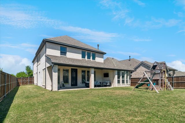 2500 Williamsburg Drive, Melissa, TX 75454