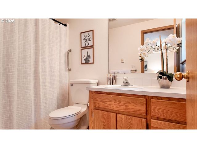 164 Nw CODY Ct, Hillsboro, OR 97124