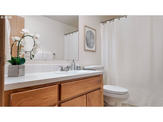 164 Nw CODY Ct, Hillsboro, OR 97124