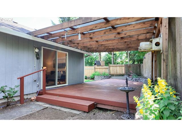 164 Nw CODY Ct, Hillsboro, OR 97124