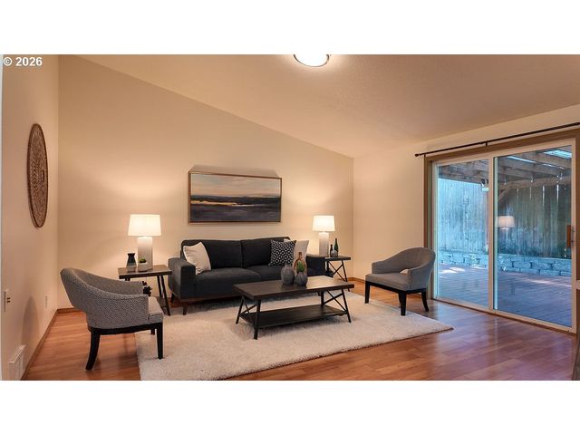164 Nw CODY Ct, Hillsboro, OR 97124