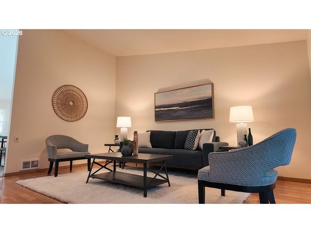 164 Nw CODY Ct, Hillsboro, OR 97124