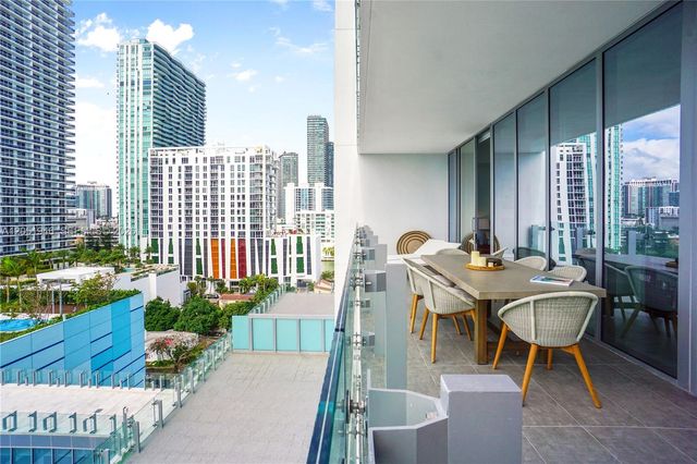 700 NE 26th Ter 1005, Miami, FL 33137