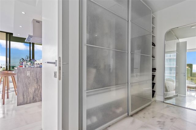 700 NE 26th Ter 1005, Miami, FL 33137