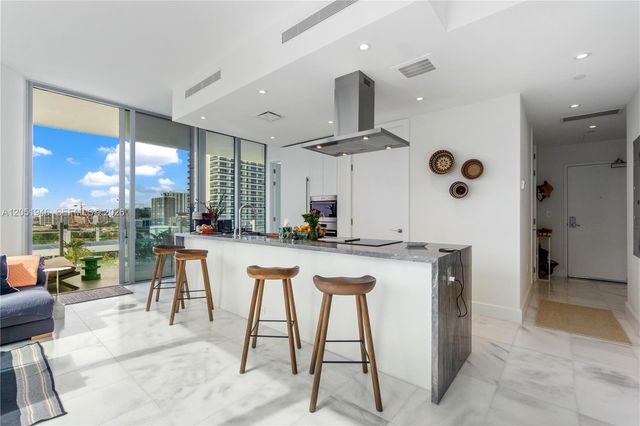 700 NE 26th Ter 1005, Miami, FL 33137