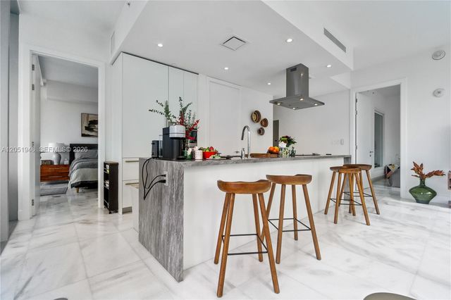 700 NE 26th Ter 1005, Miami, FL 33137