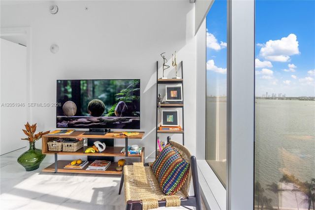 700 NE 26th Ter 1005, Miami, FL 33137