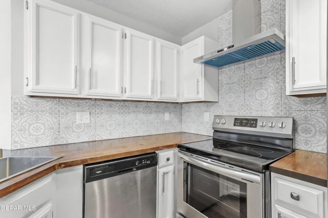 12045 GREENVEIL Drive, El Paso, TX 79936