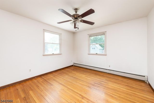 67 Greenbrook Dr, West Milford Twp., NJ 07480
