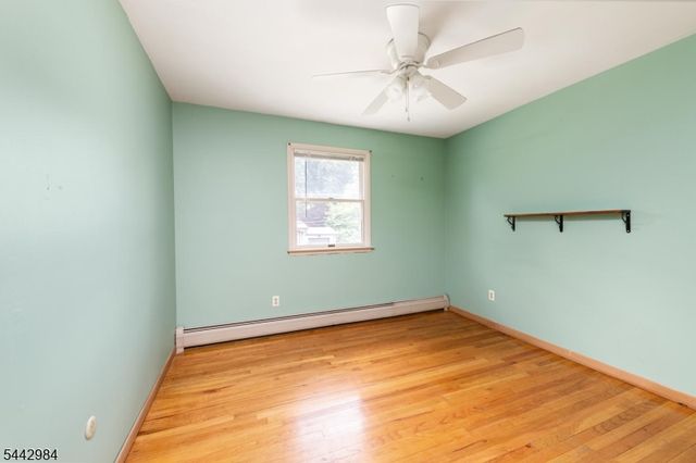 67 Greenbrook Dr, West Milford Twp., NJ 07480