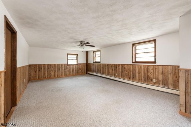 67 Greenbrook Dr, West Milford Twp., NJ 07480