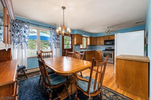 67 Greenbrook Dr, West Milford Twp., NJ 07480
