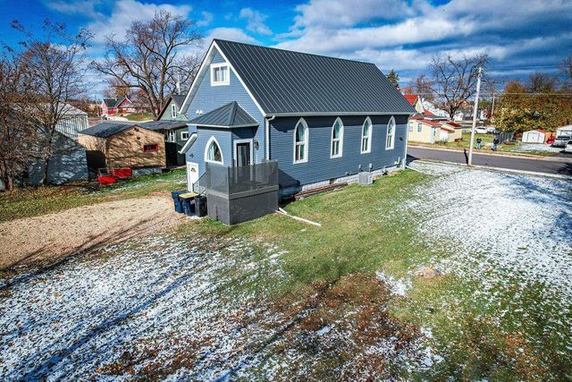 712 Lacrosse Street, Mauston, WI 53948