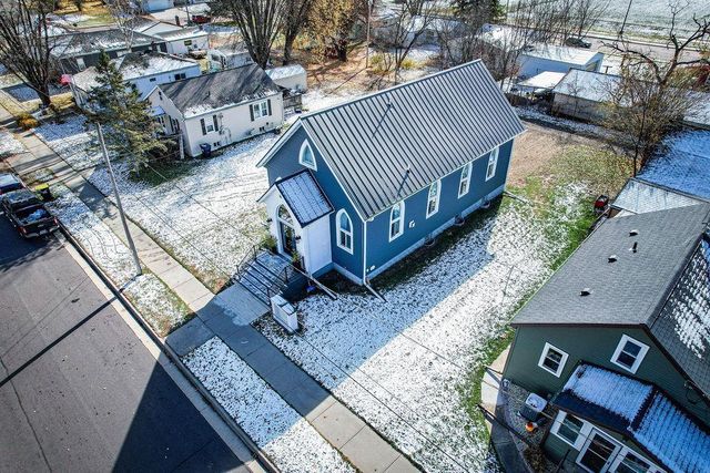 712 Lacrosse Street, Mauston, WI 53948