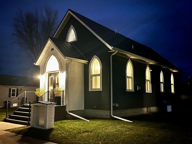 712 Lacrosse Street, Mauston, WI 53948