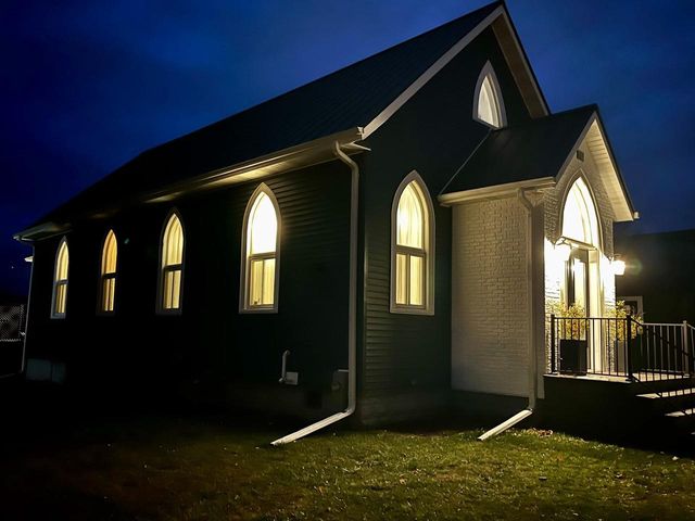 712 Lacrosse Street, Mauston, WI 53948