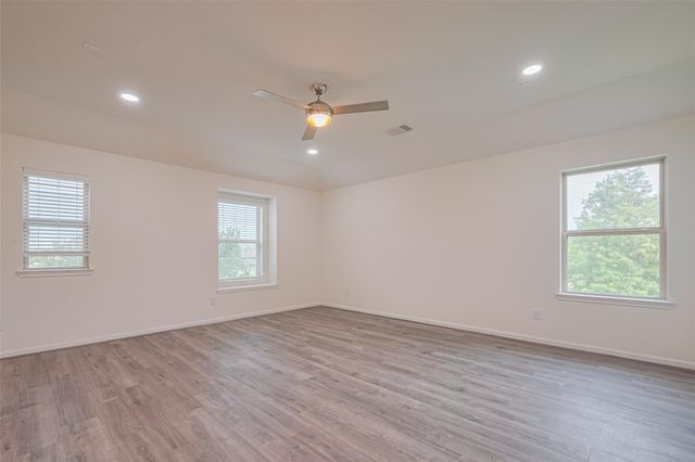 3215 Laurel Bend Lane, Pearland, TX 77584