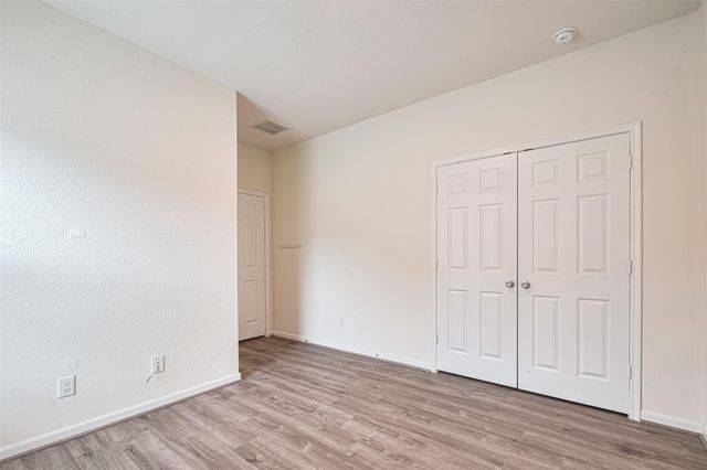 3215 Laurel Bend Lane, Pearland, TX 77584