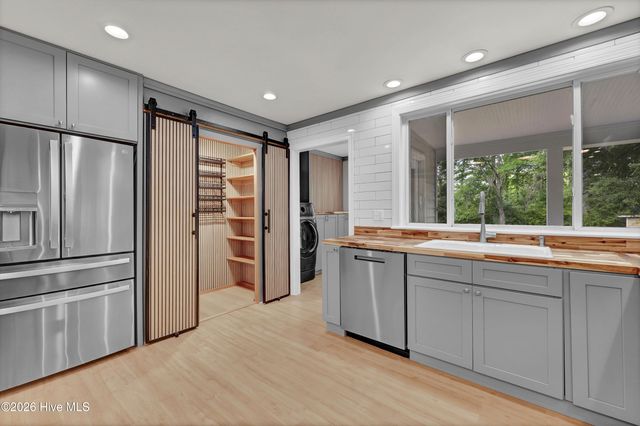 2002 Klein Road, Wilmington, NC 28405