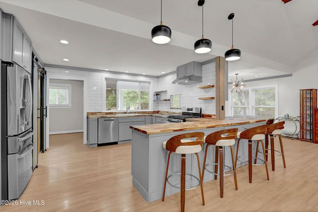 2002 Klein Road, Wilmington, NC 28405