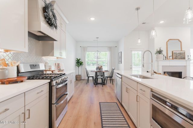 5290 Douglas Drive, Olive Branch, MS 38654