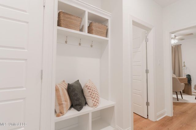 5290 Douglas Drive, Olive Branch, MS 38654