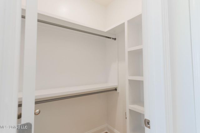 5290 Douglas Drive, Olive Branch, MS 38654