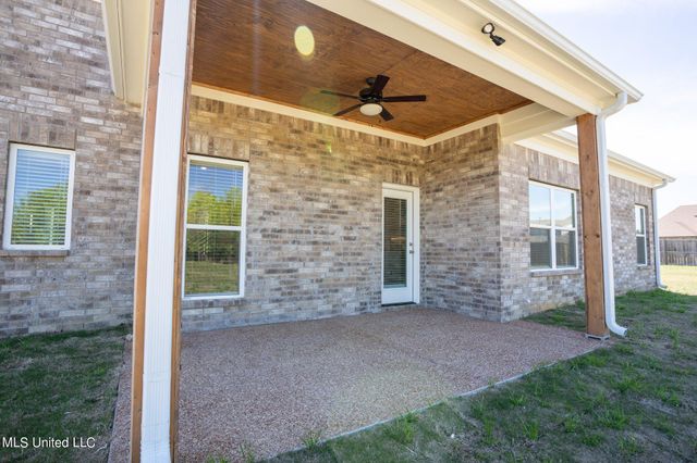 5290 Douglas Drive, Olive Branch, MS 38654