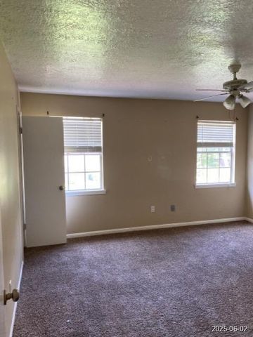 5603 Mossy Timbers Drive, Humble, TX 77346
