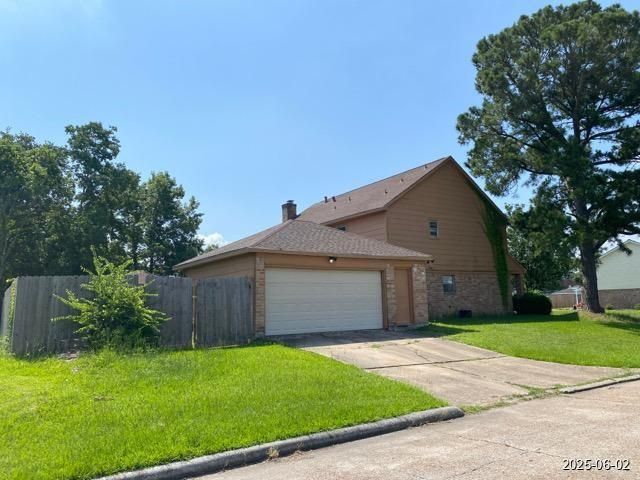 5603 Mossy Timbers Drive, Humble, TX 77346