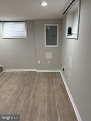 820 SE XENIA ST SE #B, Washington, DC 20032